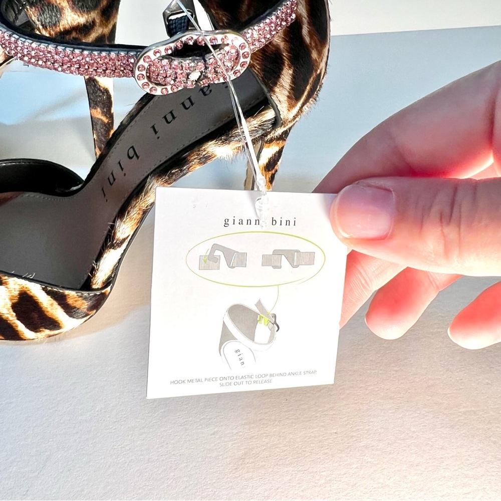 Gianni Bini Jesika Leopard Print Calf Hair Bling Ankle Strap Pumps sz 6 M - Picture 9 of 11